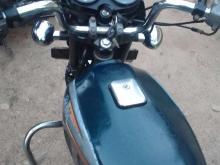 https://riyasewana.com/uploads/bajaj-boxer-252035116365.jpg