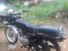 https://riyasewana.com/uploads/bajaj-boxer-2573000690614.jpg