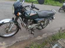 https://riyasewana.com/uploads/bajaj-boxer-25832384333.jpg