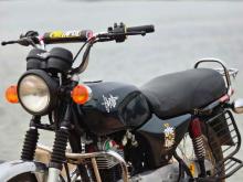 https://riyasewana.com/uploads/bajaj-boxer-26102346464.jpg