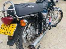 https://riyasewana.com/uploads/bajaj-boxer-2612560422812.jpg