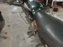 https://riyasewana.com/uploads/bajaj-boxer-2723406342.jpg
