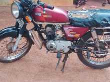 https://riyasewana.com/uploads/bajaj-boxer-27639414023.jpg