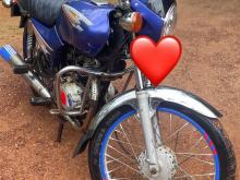 Bajaj Boxer 2004 Motorbike