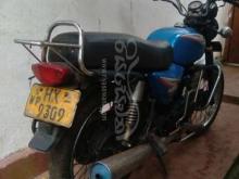 https://riyasewana.com/uploads/bajaj-boxer-28152328488239.jpg