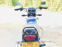 https://riyasewana.com/uploads/bajaj-boxer-288250324381.jpg