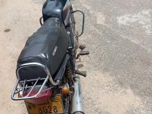 https://riyasewana.com/uploads/bajaj-boxer-291928046955.jpg