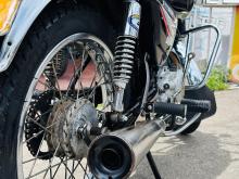 https://riyasewana.com/uploads/bajaj-boxer-3010272019812.jpg