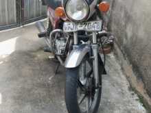 https://riyasewana.com/uploads/bajaj-boxer-3010560013702.jpg