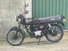 https://riyasewana.com/uploads/bajaj-boxer-30914344663.jpg