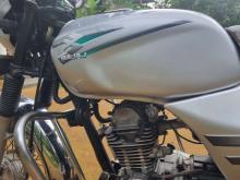 https://riyasewana.com/uploads/bajaj-boxer-41238556666.jpg