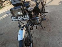 https://riyasewana.com/uploads/bajaj-boxer-41639496456.jpg