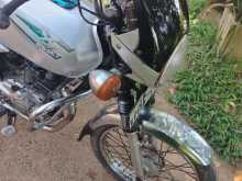 https://riyasewana.com/uploads/bajaj-boxer-4950104402.jpg