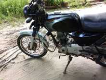 https://riyasewana.com/uploads/bajaj-boxer-4959514102.jpg