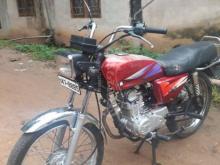 Bajaj Boxer RE 4 Stroke Champion 2001 Motorbike