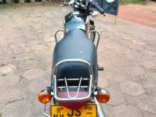 https://riyasewana.com/uploads/bajaj-boxer-513195313984.jpg