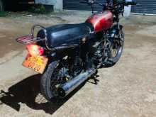 https://riyasewana.com/uploads/bajaj-boxer-5731354732.jpg