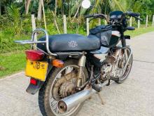 https://riyasewana.com/uploads/bajaj-boxer-614170424212.jpg