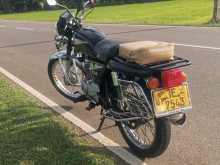 https://riyasewana.com/uploads/bajaj-boxer-6608484632.jpg