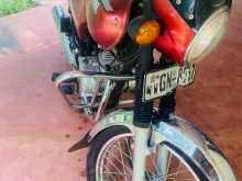 Bajaj Boxer 2004 Motorbike