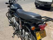 https://riyasewana.com/uploads/bajaj-boxer-71641394842.jpg