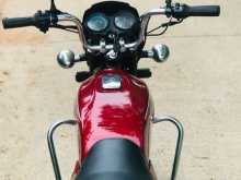 https://riyasewana.com/uploads/bajaj-boxer-81659214172.jpg