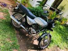 https://riyasewana.com/uploads/bajaj-boxer-81845484832.jpg
