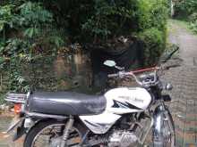 Bajaj Boxer 2004 Motorbike