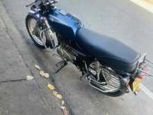 https://riyasewana.com/uploads/bajaj-boxer-910290022502.jpg