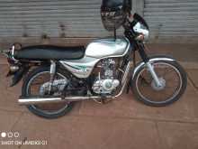 https://riyasewana.com/uploads/bajaj-boxer-91055224242.jpg