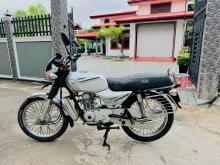 Bajaj Boxer 2004 Motorbike