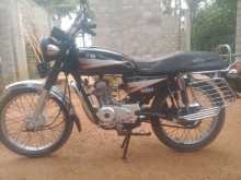 https://riyasewana.com/uploads/bajaj-boxer-at-261231354652.jpg