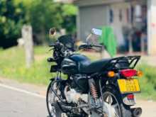 https://riyasewana.com/uploads/bajaj-boxer-bm-150-214320913344.jpg