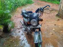 Bajaj Boxer 2004 Motorbike