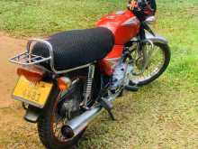 https://riyasewana.com/uploads/bajaj-boxer-ct-1918193922282.jpg