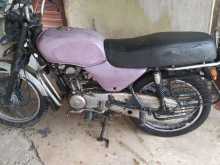 https://riyasewana.com/uploads/bajaj-boxer-ct-21601084773.jpg