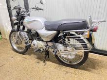 https://riyasewana.com/uploads/bajaj-boxer-ct-2316311624393.jpg