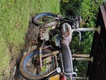 https://riyasewana.com/uploads/bajaj-boxer-ct-2513462013393.jpg