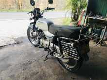 https://riyasewana.com/uploads/bajaj-boxer-ct-315304722852.jpg
