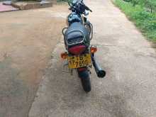 https://riyasewana.com/uploads/bajaj-boxer-ct-5857454872.jpg