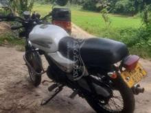 https://riyasewana.com/uploads/bajaj-boxer-deluxe-18155410464295.jpg