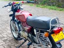 https://riyasewana.com/uploads/bajaj-boxer-deluxe-47432913462.jpg