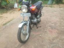 https://riyasewana.com/uploads/bajaj-boxer-s-161443236956.jpg