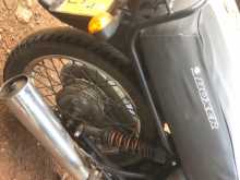 https://riyasewana.com/uploads/bajaj-boxer-s-168455413424.jpg