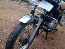 https://riyasewana.com/uploads/bajaj-boxer-s-201844374102.jpg