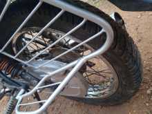 https://riyasewana.com/uploads/bajaj-boxer-s-201844374263.jpg