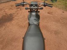 https://riyasewana.com/uploads/bajaj-boxer-s-21508016224.jpg