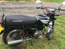 https://riyasewana.com/uploads/bajaj-boxer-s-2416365813352.jpg
