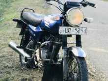 https://riyasewana.com/uploads/bajaj-boxer-s-257123922042.jpg