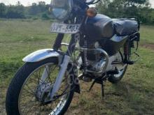 https://riyasewana.com/uploads/bajaj-boxer-s-51714411309243.jpg